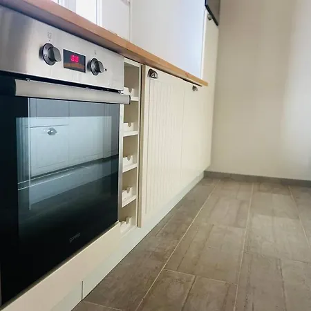 La Serjane A 300 M De La A Sur * Cayeux-sur-Mer