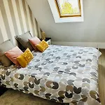 Ferienhaus La Serjane A 300 M De La A Sur