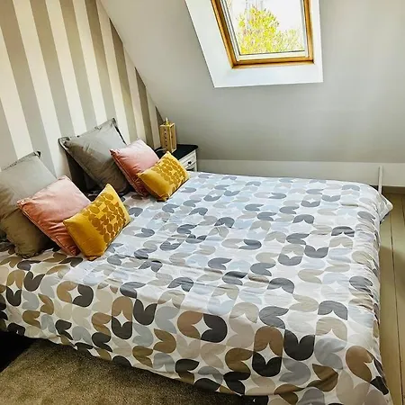 Holiday home La Serjane A 300 M De La A Sur